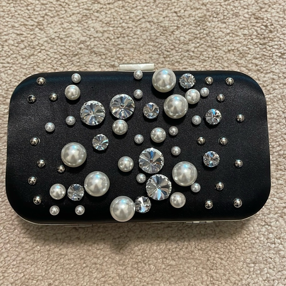 Diamond & Pearl Clutch Purse